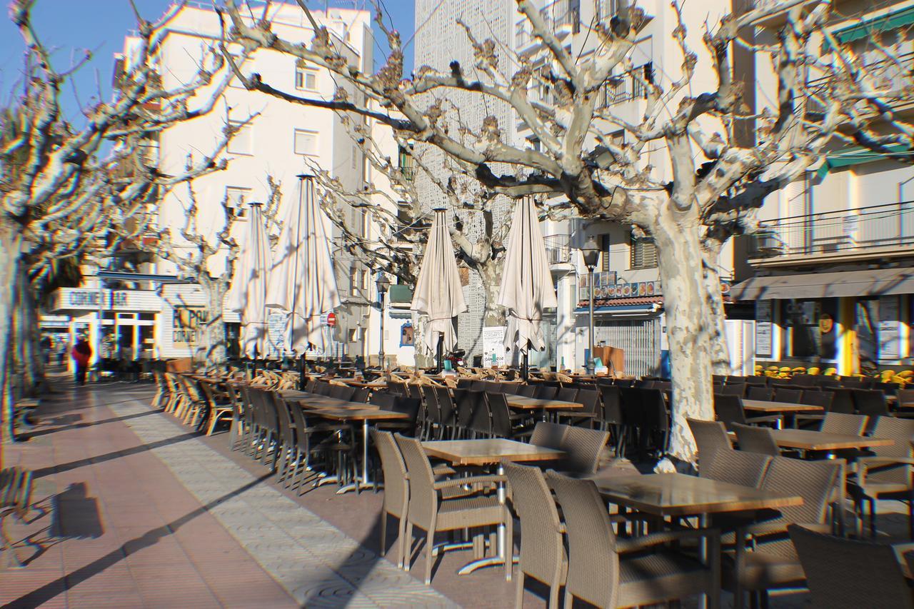 Agi Sant Antoni Apartment Roses Exterior photo