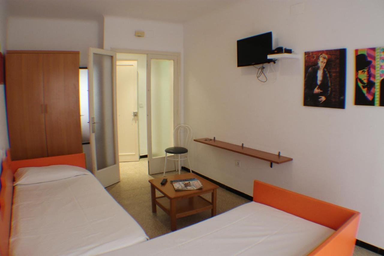 Agi Sant Antoni Apartment Roses Exterior photo